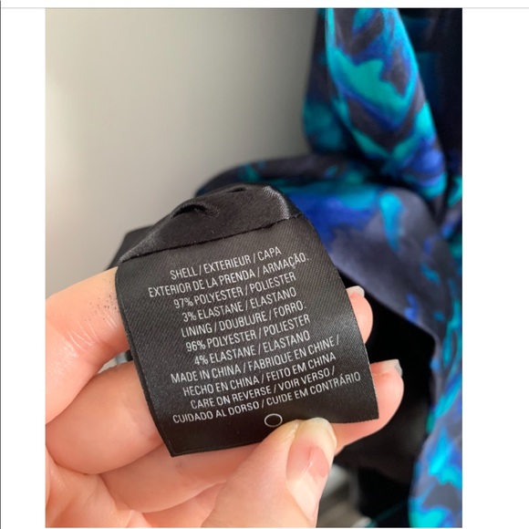 Tahari floral blue/ Navy Sheath Short Sleeve dress Size 6 - Picture 6 of 6